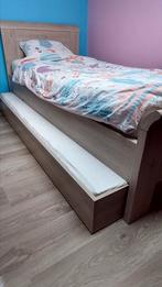Voleidige kinderkamer, Ophalen