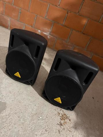 BEHRINGER B208D - ACTIEVE TOPKASTEN