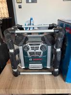 Werfradio + 2 batterijen + snellader, Ophalen, Zo goed als nieuw