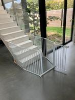 Veilig wit stalen traphekje voor kinderen – 3,10m totaal, Kinderen en Baby's, Traphekjes, Ophalen, Zo goed als nieuw
