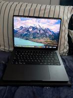 Macbook pro M5, Computers en Software, Apple Macbooks, Ophalen, Zo goed als nieuw, Qwerty, MacBook