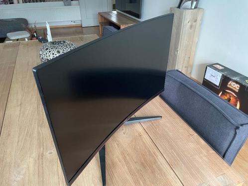 27" AOC Curved scherm 144Hz PERFECTE staat - JA BESCHIKBAAR, Computers en Software, Monitoren, DisplayPort, HDMI, VGA, Draaibaar