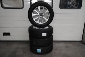 Mazda CX-5 225/65 R17 Hankook Winter ICept Evo 2 / DOT 3518 beschikbaar voor biedingen