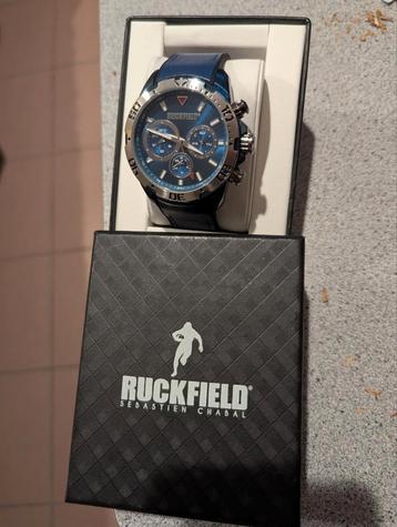 Montre Ruckfield, bracelet en plastique robuste, Enlèvement, Neuf