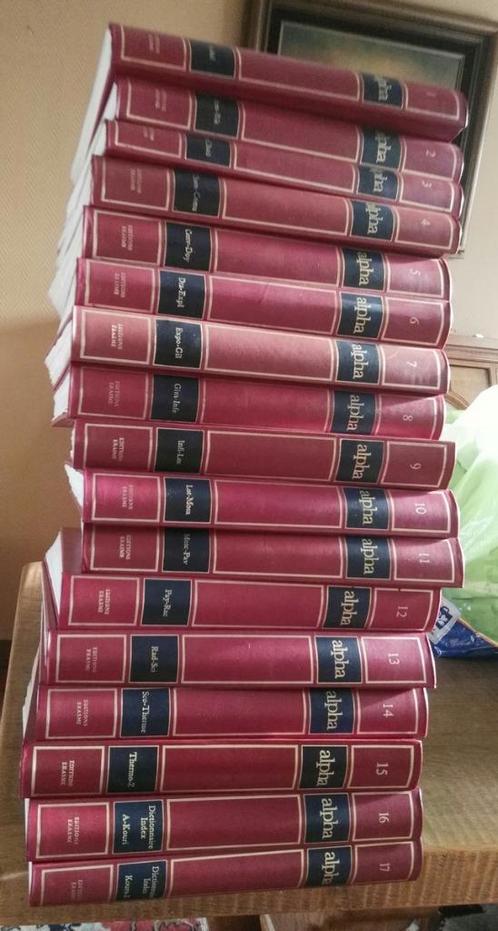 Great Alpha Universal Encyclopedia in kleur, Boeken, Encyclopedieën, Gelezen, Complete serie, Algemeen, Ophalen
