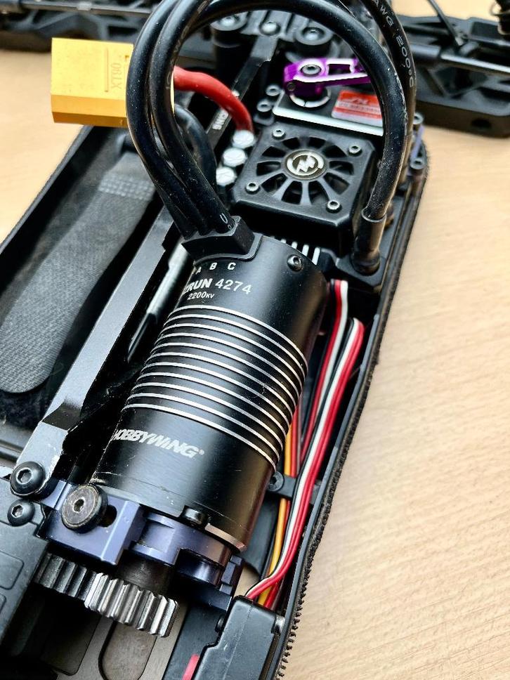 Tekno MT410 v1.0 1/8, Hobby & Loisirs créatifs, Modélisme | Radiocommandé & Téléguidé | Voitures, Utilisé, Voiture off road, Électro