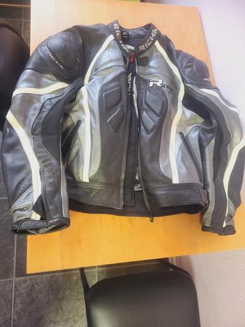 Motorjas Richa (weinig gebruit) beschikbaar voor biedingen