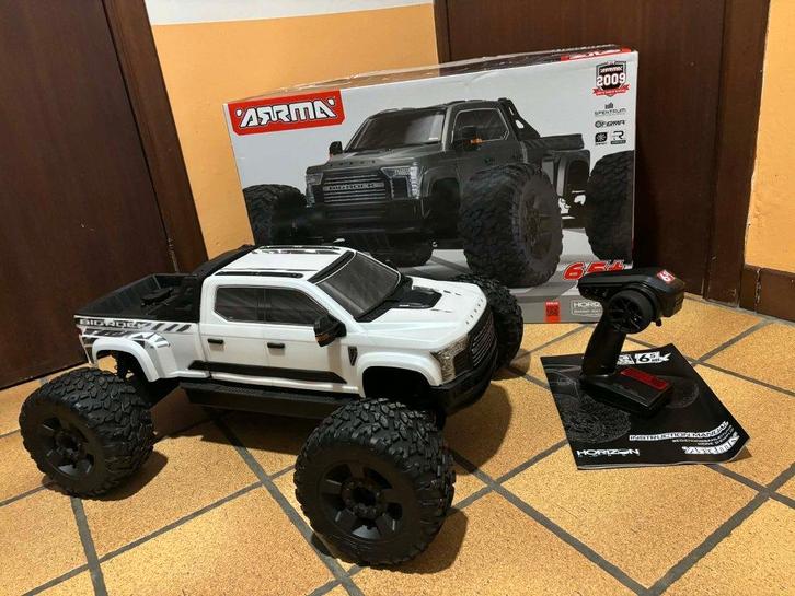 ARRMA BIG ROCK 6S 1/7 4X4, Hobby & Loisirs créatifs, Modélisme | Radiocommandé & Téléguidé | Voitures, Comme neuf, Voiture off road