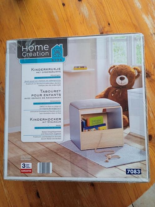 2 Kinderkrukjes Met Opbergruimte, Kinderen en Baby's, Kinderkamer | Inrichting en Decoratie, Nieuw, Ophalen