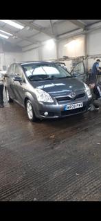 Toyota verso 7 places, Auto's, Stof, 7 zetels, Berline, Particulier