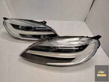 Volvo V40 lift Full Led lamp rechts links beschikbaar voor biedingen