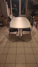 Eettafel zonder stoelen, Huis en Inrichting, Ophalen