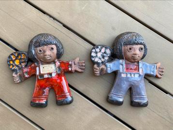 Vintage keramieke kindjes Elisabeth Vandeweghe Perignem  beschikbaar voor biedingen