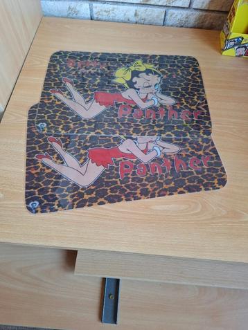 Betty Boop 2 „Panther” placemats beschikbaar voor biedingen