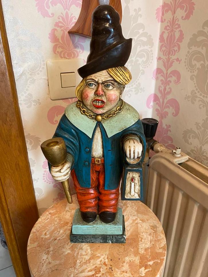 Houtsnijwerk nachtwacht antwerpen folklore, Antiek en Kunst, Kunst | Beelden en Houtsnijwerken, Ophalen of Verzenden