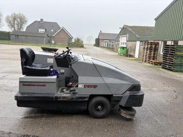 American -Lincoln 2160 XP veegmachine Nilfisk beschikbaar voor biedingen