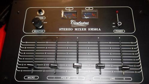 Stereo-mengpaneel/mixer  TROUBADOUR SM 501A, Musique & Instruments, Tables de mixage, Utilisé, 5 à 10 canaux, Entrée micro, Enlèvement