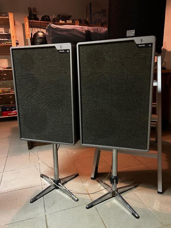Philips 22AH468 vintage hifi speakers op voet, Audio, Tv en Foto, Luidsprekerboxen, Gebruikt, Front, Rear of Stereo speakers, Philips