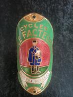 ancienne plaque de casque émaillée, Enlèvement, Panneau publicitaire