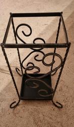 vintage smeedijzeren paraplustandaard met lekbak jaren 60, Ophalen, Gebruikt, Metaal