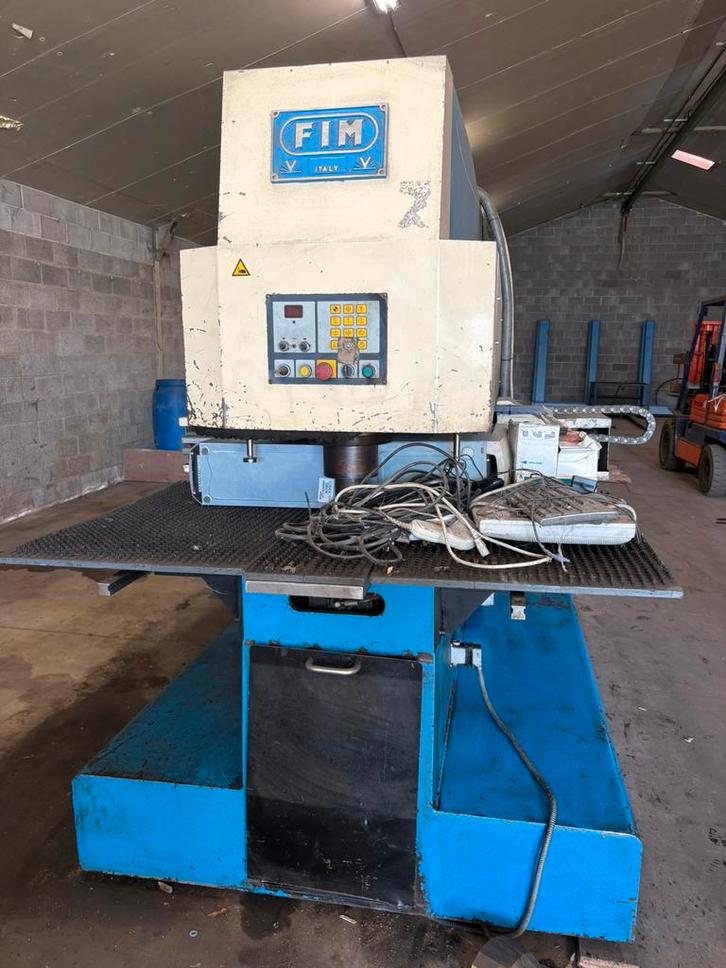 Pons machine fim, Zakelijke goederen, Machines en Bouw | Metaalbewerking, Ophalen