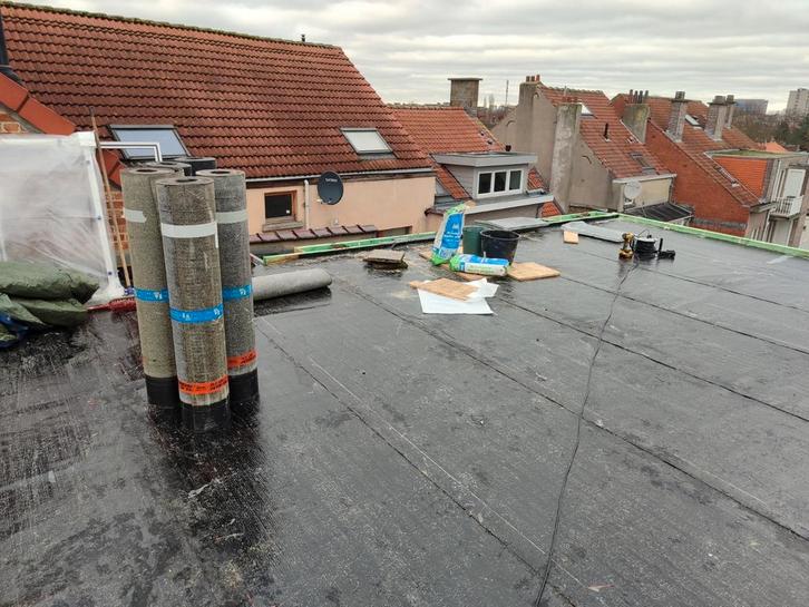 Couvreur , entretien toiture, étanchéité, corniche,facade, Doe-het-zelf en Bouw, Dakpannen en Dakbedekking, Zo goed als nieuw