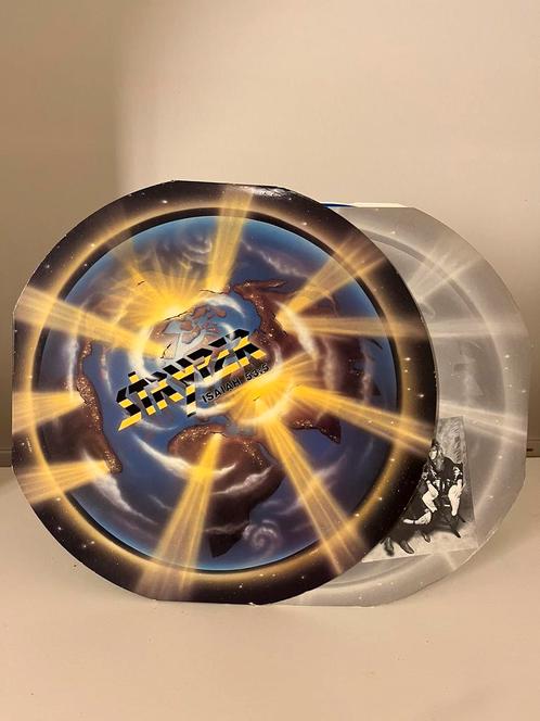 LP Stryper “The Yellow and Black Attack” Blue vinyl, Cd's en Dvd's, Vinyl | Hardrock en Metal, Gebruikt, Ophalen