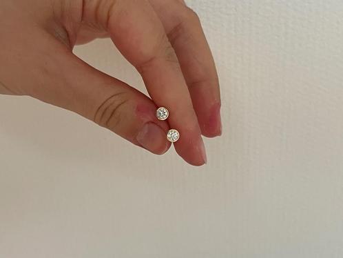 Adornmonde diamond piercings earrings 14k goud, Handtassen en Accessoires, Piercings, Nieuw, Oor- of Traguspiercing, Goud, Ophalen of Verzenden