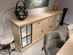 Dressoir landelijke stijl, Ophalen, Zo goed als nieuw, Overige houtsoorten, Met deur(en)