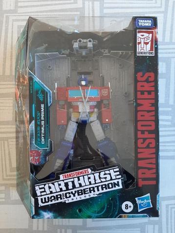 Earthrise Optimus Prime disponible aux enchères