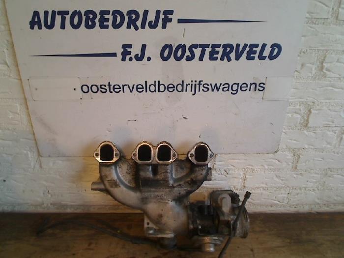 Inlaatspruitstuk van een Volkswagen Touran, Auto-onderdelen, Motor en Toebehoren, Volkswagen, Gebruikt, 3 maanden garantie, Ophalen of Verzenden