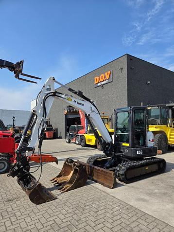 Bobcat E55, Enlèvement, Excavatrice