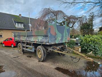 Landbouwwagens 4x beschikbaar voor biedingen