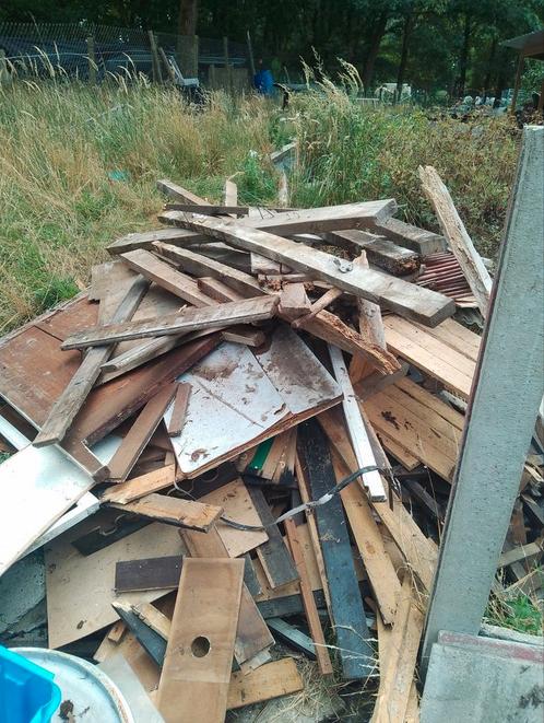 Gratis brandhout !, Tuin en Terras, Brandhout, Overige houtsoorten, Minder dan 3 m³, Ophalen