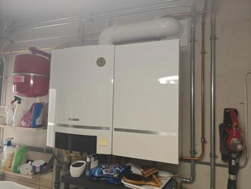 Condenserende gaswandketel met boilermodule beschikbaar voor biedingen
