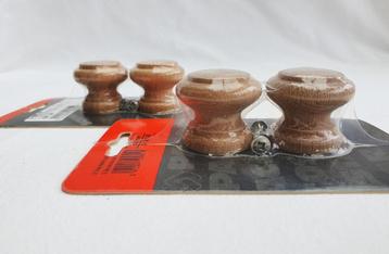 4 houten meubelknoppen – nieuw beschikbaar voor biedingen