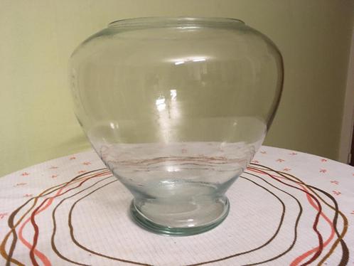 Vase moderne  en verre  - parfait état neuf - H : 25 cm, Maison & Meubles, Accessoires pour la Maison | Vases, Neuf, Blanc, Moins de 50 cm