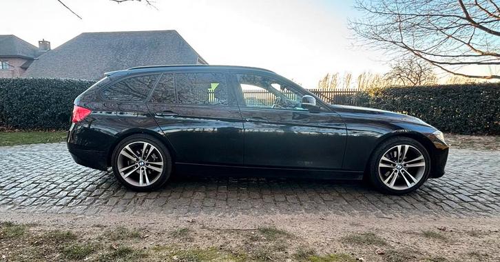 Bmw320d, Auto's, BMW, Particulier, 3 Reeks, Trekhaak, Diesel, Euro 5, Break, 5 deurs, Handgeschakeld, Zwart, Zwart, Leder, Ophalen