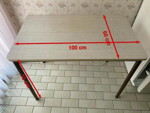Table de cuisine ou de bureau, Huis en Inrichting, Tafels | Bijzettafels, Gebruikt, Ophalen