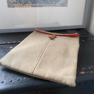 Hilfiger hoesje voor Apple iPad of tablet beschikbaar voor biedingen