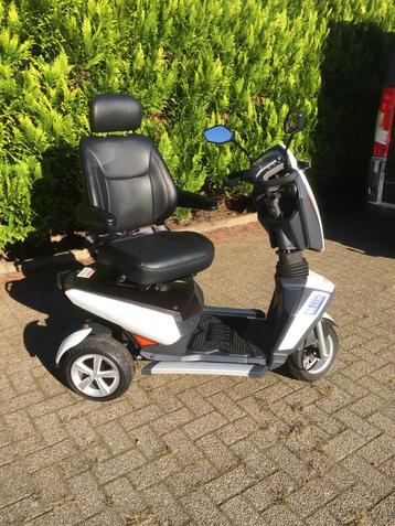 Nieuwe scootmobiel met extra vering en kleine draaicirkel beschikbaar voor biedingen