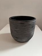 Capi Bloempot - grijs/zwart gestreept - 12 cm, Ophalen, Kunststof, Gebruikt, Rond