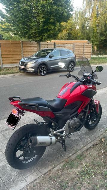 Honda NC700x, Tourisme, Plus de 35 kW, 2 cylindres, Particulier