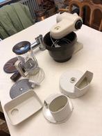 Keukenrobot Bosch, incl. diverse originele attributen, Electroménager, Mélangeurs de cuisine, 1 à 2 litres, Utilisé, Enlèvement ou Envoi