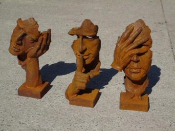 Roestig gepatineerd gietijzeren buste of gezicht, set van 3, Tuin en Terras, Ophalen, Nieuw, Metaal, Abstract beeld