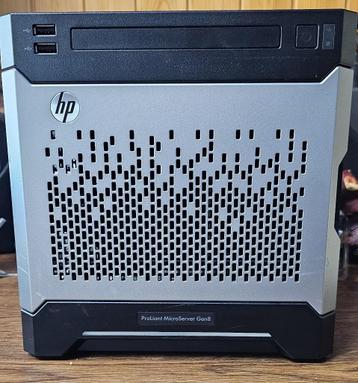 HP Proliant Microserver Gen 8, 8 GB, Composants échangeables à chaud, Enlèvement, Utilisé