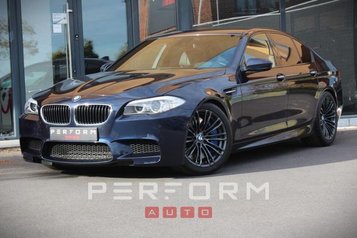 BMW M5 4.4i F10 *561PK*TOPSTAAT*DEALER OHB*BTW AFTREKBAAR*, Auto's, BMW, Bedrijf, Te koop, 5 Reeks, 360° camera, ABS, Achteruitrijcamera