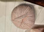 12 bolletjes rose garen, Ophalen of Verzenden, Nieuw
