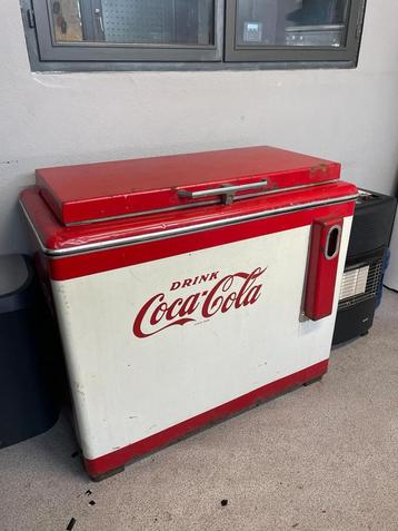 Coca-Cola 1968 dressoirkoelkast