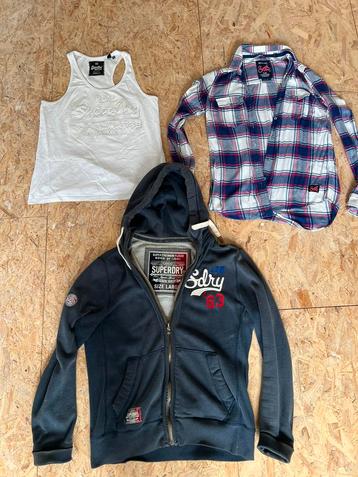 Superdry kleren beschikbaar voor biedingen